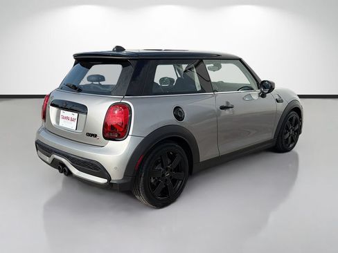 Used 2024 MINI Cooper S FWD image 3