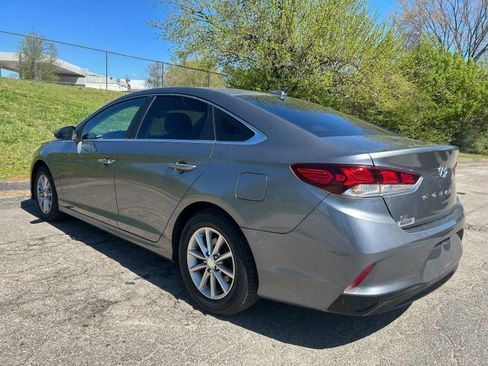 Used 2018 Hyundai Sonata SE FWD image 5