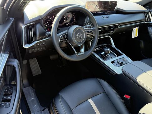New 2026 MAZDA CX-90 3.3 Turbo w/ Premium Plus Pkg image 16