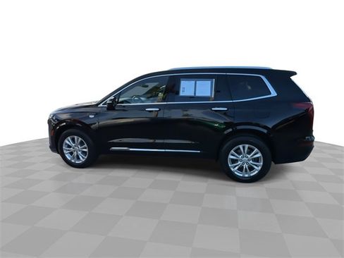 Certified 2023 Cadillac XT6 Luxury image 10