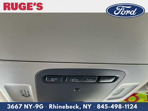 Used 2018 Toyota Camry XLE FWD image 26