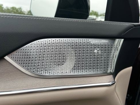 Used 2025 Volvo EX90 Ultra image 16