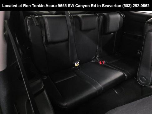 Used 2016 Toyota Highlander Limited Platinum image 12