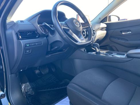 Used 2023 Nissan Sentra SV image 16