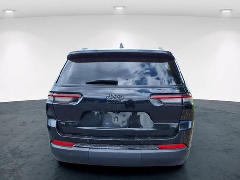 Used 2021 Jeep Grand Cherokee L Laredo AWD/4WD image 10