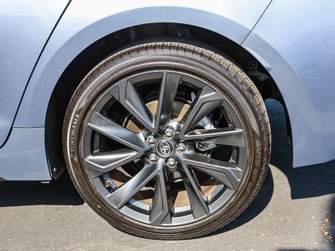 Used 2024 Toyota Corolla XSE FWD image 30