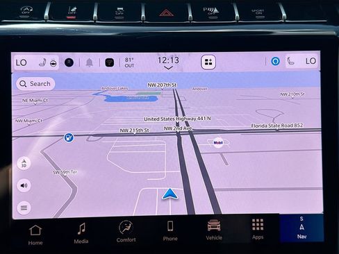 Used 2025 Jeep Grand Cherokee Limited image 14