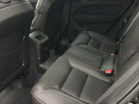 New 2026 Volvo XC60 T8 Ultra w/ Protection Package Premier AWD/4WD image 27