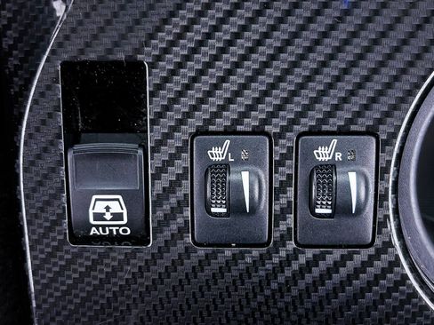 Used 2019 Toyota 4Runner TRD Off-Road Premium image 27