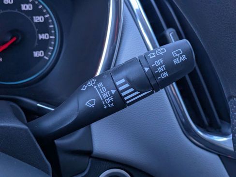 Used 2023 Chevrolet Equinox LS w/ LS Convenience Package FWD image 16