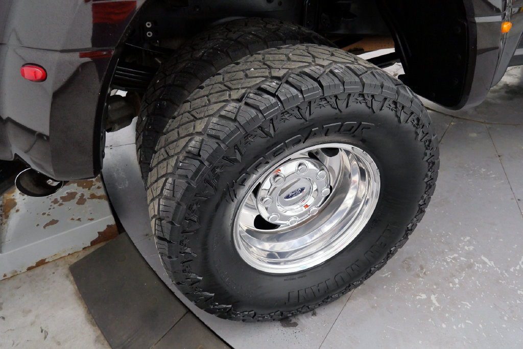 Used 2018 Ford F350 Limited AWD/4WD image 44