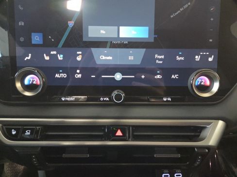 Used 2024 Lexus RX 350h image 26