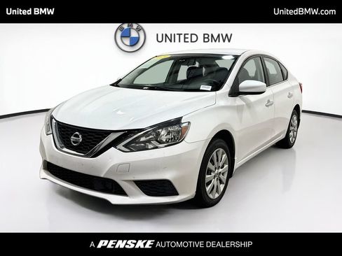 Used 2019 Nissan Sentra S FWD image 1