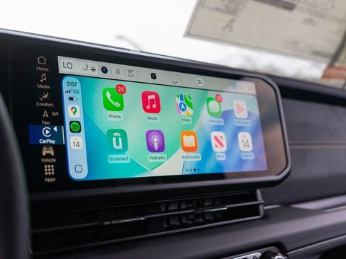 New 2025 Jeep Wrangler Unlimited Rubicon 392 image 27