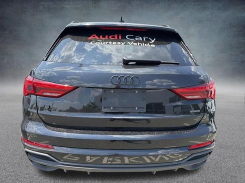 Used 2025 Audi Q3 2.0T Premium w/ Convenience Package AWD/4WD image 3