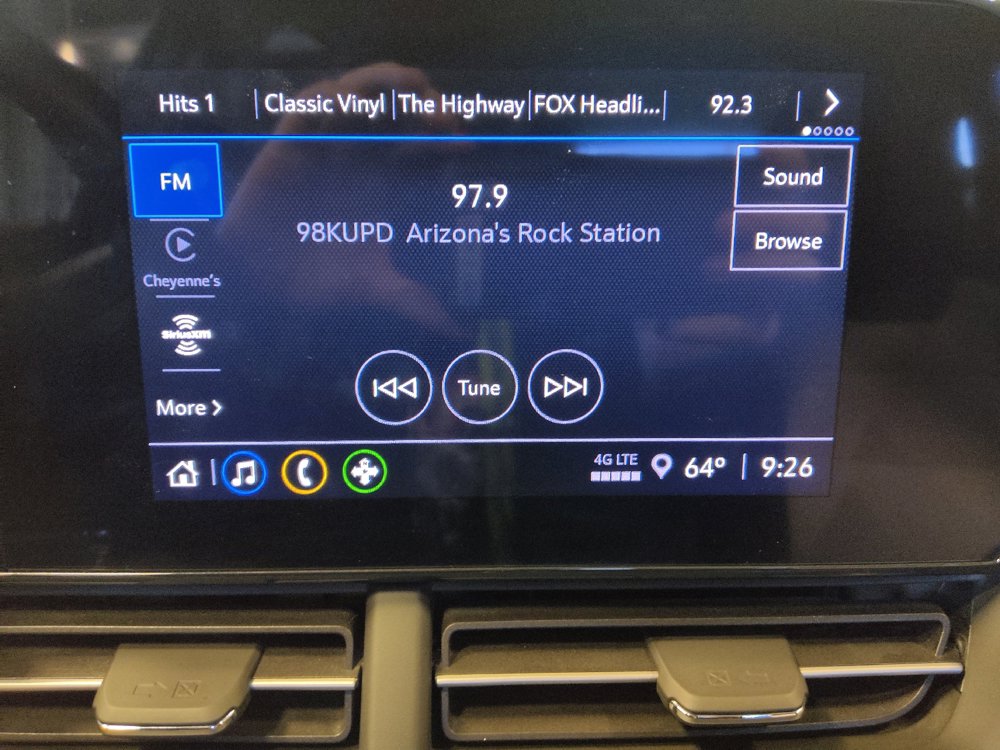 Used 2024 Chevrolet Trax LS FWD image 25