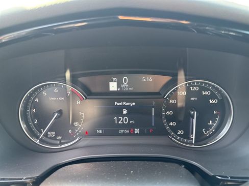 Used 2025 Cadillac XT5 Premium Luxury AWD/4WD image 13