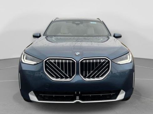Certified 2025 BMW X3 xDrive30i w/ Convenience Package AWD/4WD image 2