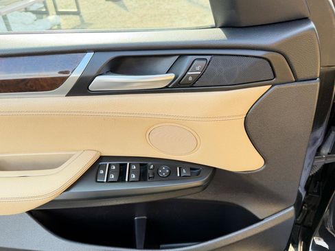 Used 2017 BMW X3 xDrive28i image 18