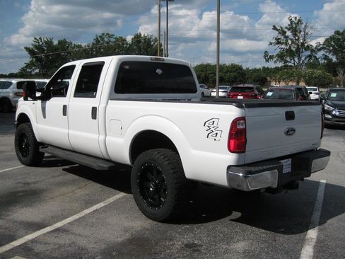 Used 2016 Ford F250 XL w/ Power Equipment Group AWD/4WD image 6