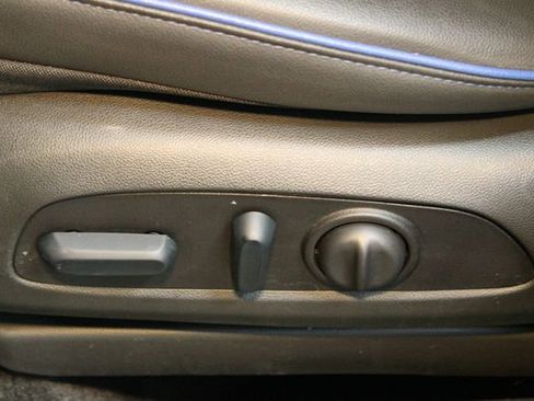 Used 2025 Buick Encore GX Sport Touring w/ Experience Buick Package image 19