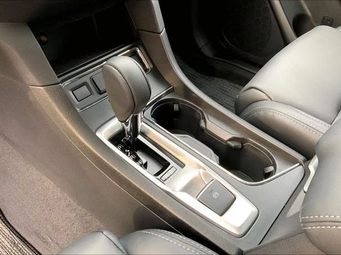 Used 2026 Subaru Ascent Premium AWD/4WD image 17