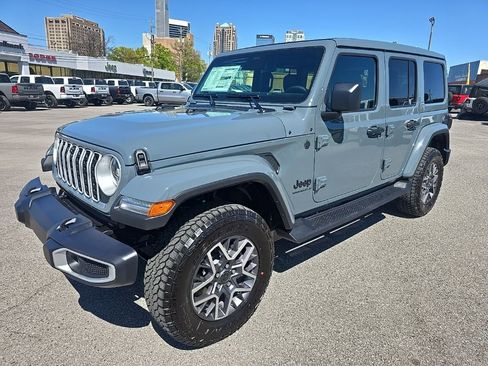 New 2026 Jeep Wrangler Unlimited Sahara AWD/4WD image 7