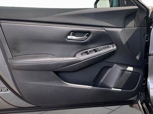 Certified 2022 Nissan Sentra SV w/ All-Weather Package FWD image 21
