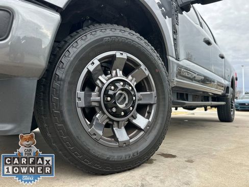 Used 2024 Ford F250 Lariat w/ Sport Appearance Package image 28
