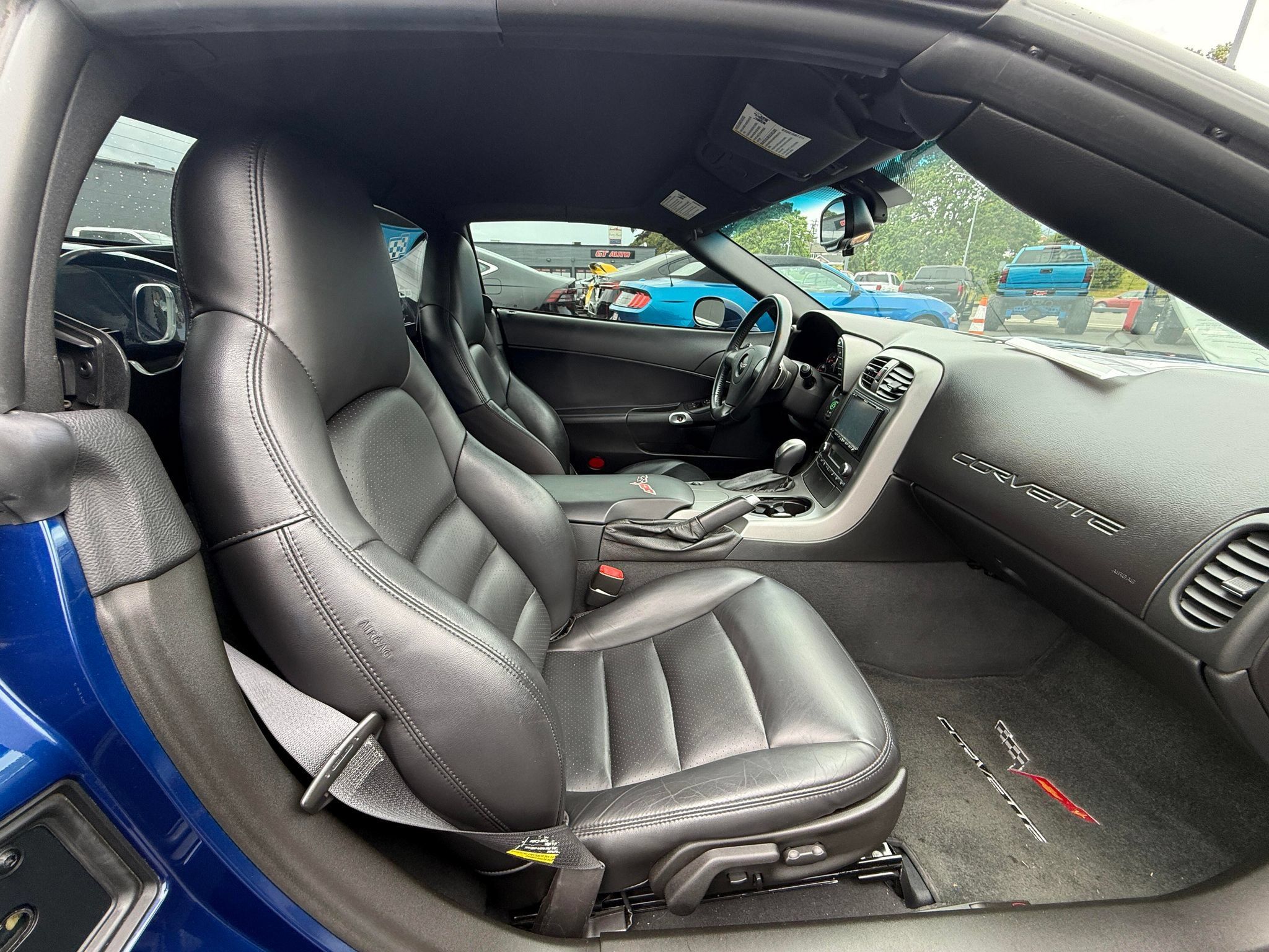 Used 2006 Chevrolet Corvette Convertible RWD image 6