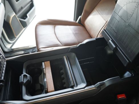 Used 2022 RAM 2500 Limited image 22