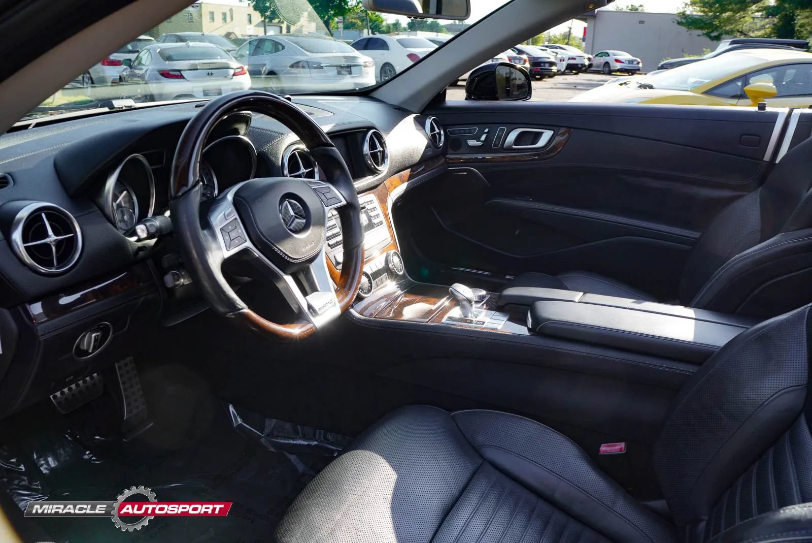 Used 2014 Mercedes-Benz SL 550 image 21