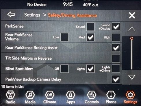 Used 2020 Jeep Cherokee Limited AWD/4WD image 23