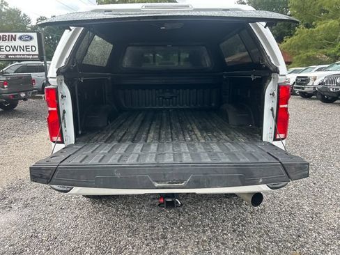 Used 2025 Chevrolet Silverado 2500 High Country w/ Technology Package AWD/4WD image 23