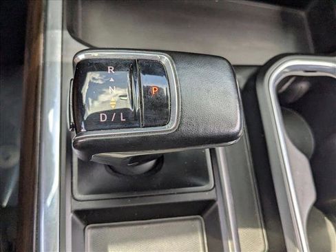 Used 2023 GMC Sierra 1500 SLT w/ SLT Premium Package image 11