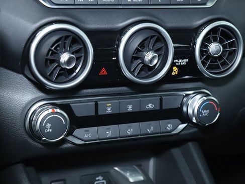 Used 2024 Nissan Sentra S image 26