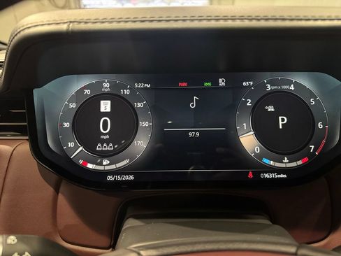 Used 2023 Land Rover Range Rover SE AWD/4WD image 14