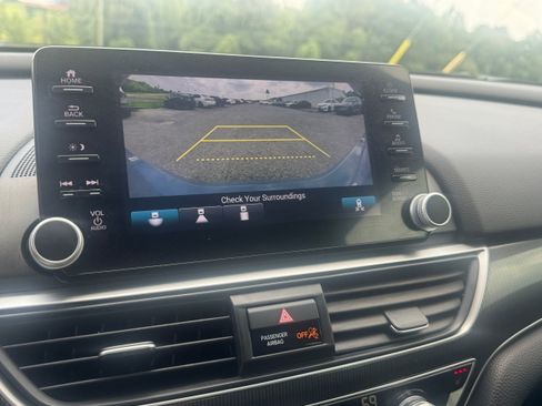 Used 2021 Honda Accord Sport image 28