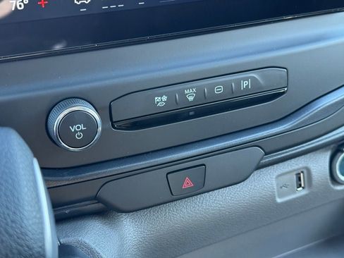 New 2026 Ford Transit 250 148 Medium Roof image 29