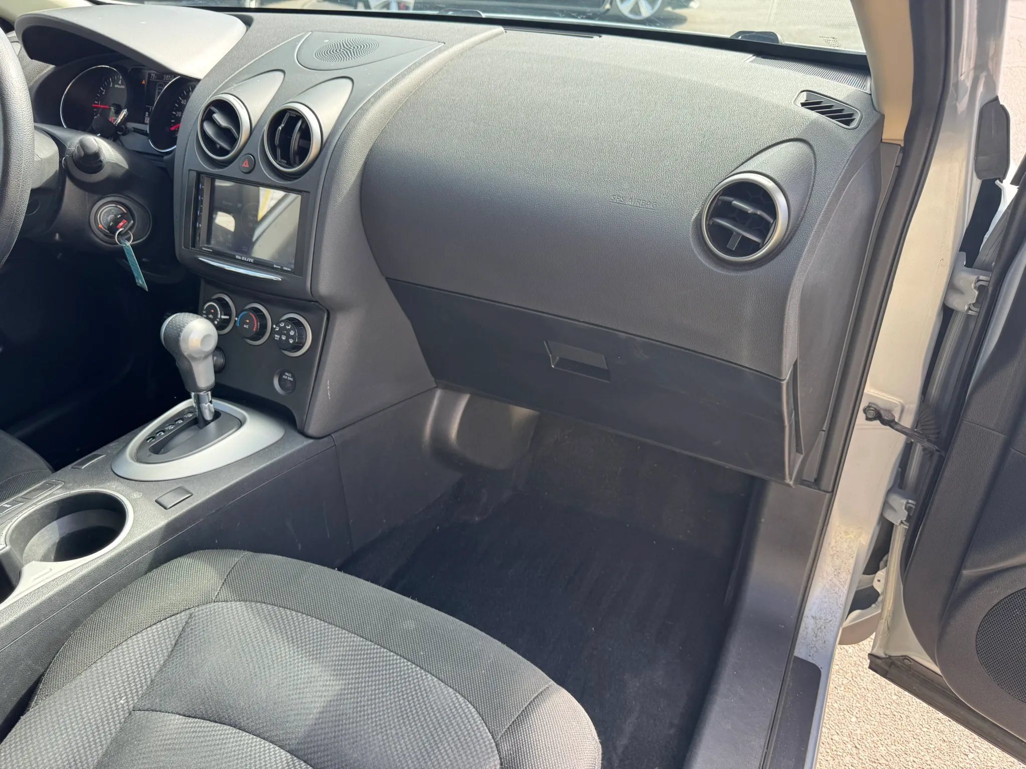 Used 2013 Nissan Rogue S w/ Special Edition Pkg AWD/4WD image 25