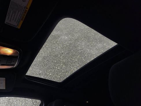 Used 2016 Jeep Grand Cherokee Laredo 75th Anniversary image 28