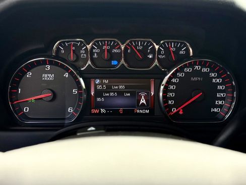 Used 2016 GMC Yukon XL SLT w/ Open Road Package AWD/4WD image 21