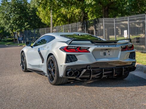 Used 2021 Chevrolet Corvette Stingray Coupe w/ Z51 Performance Package RWD image 7