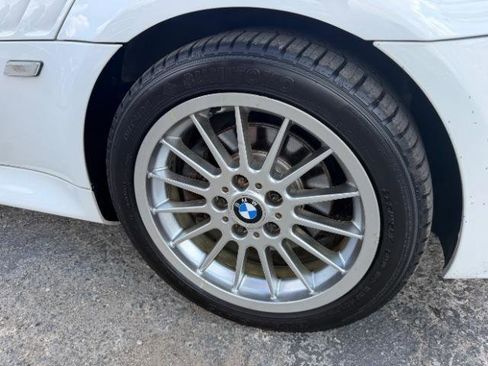Used 2001 BMW Z3 3.0i RWD image 14