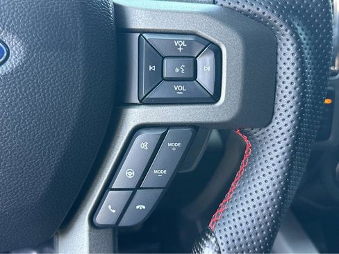 Used 2019 Ford F150 Raptor w/ Equipment Group 802A Luxury AWD/4WD image 23