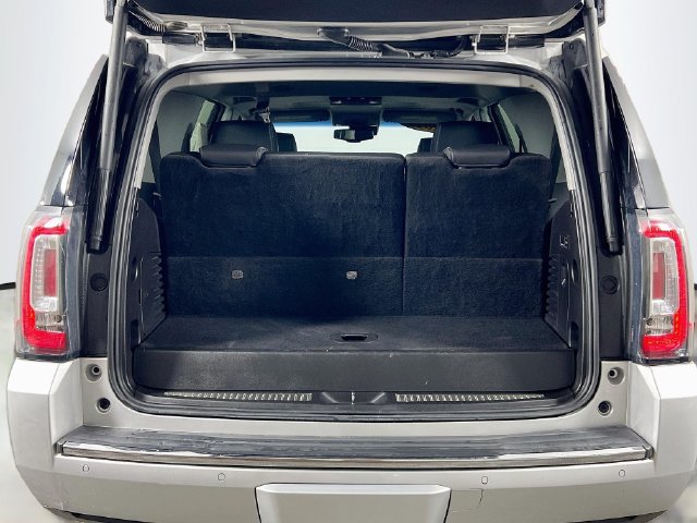 Used 2019 GMC Yukon Denali w/ Open Road Package AWD/4WD image 28