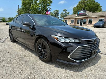 Used 2022 Toyota Avalon XLE