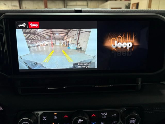 New 2026 Jeep Wrangler Unlimited Sahara AWD/4WD image 19