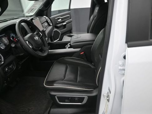 Used 2025 RAM 1500 Laramie w/ Sport Appearance Package AWD/4WD image 16