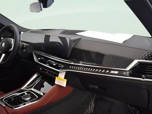 New 2027 BMW X6 xDrive40i w/ Premium Package AWD/4WD image 18